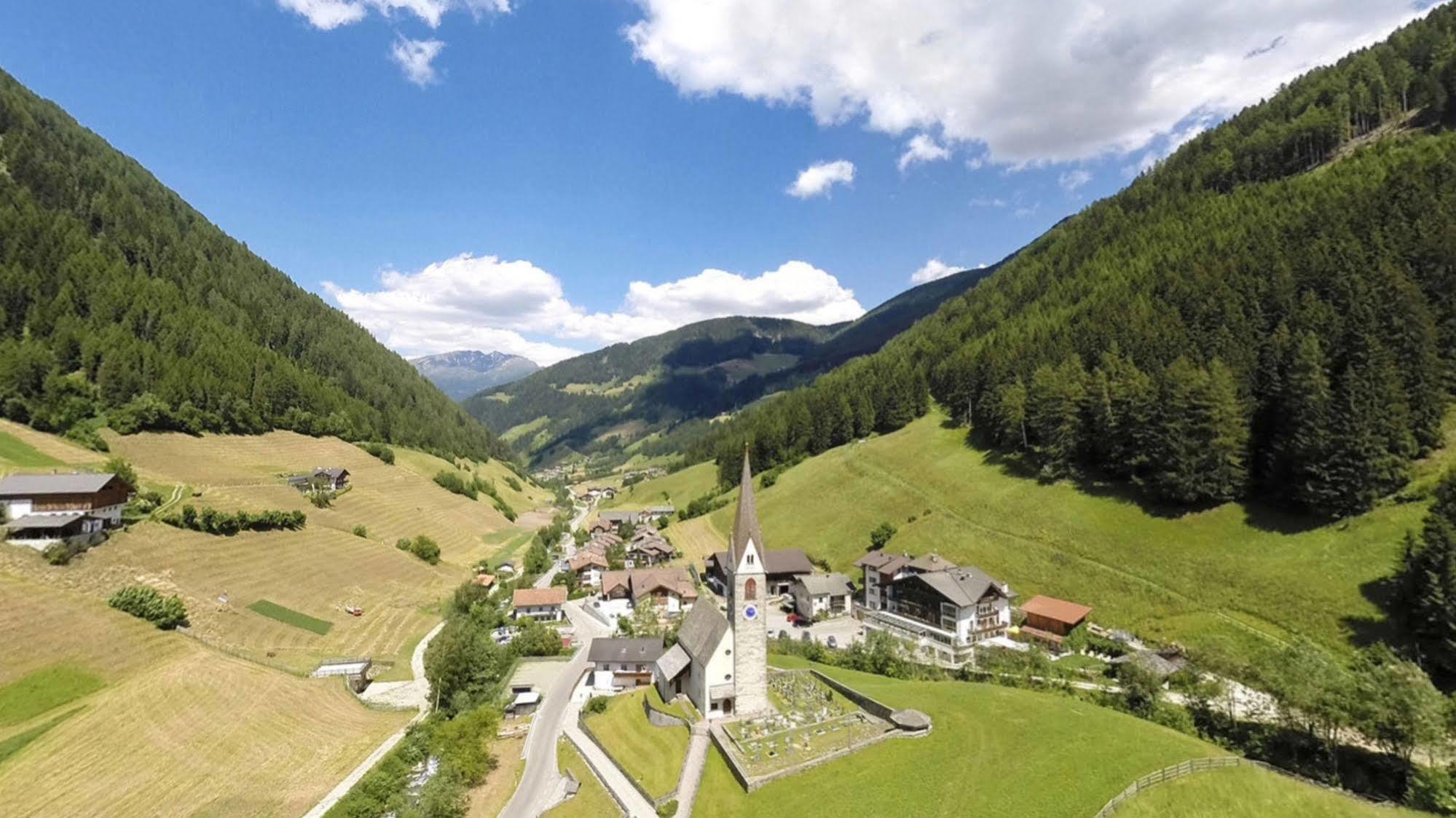 Naturhotel Rainer Racines Exterior photo